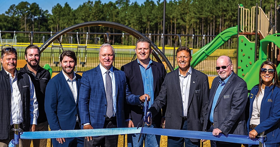 GreenPointe Developers cutting the ribbon at the tributary regional park opening