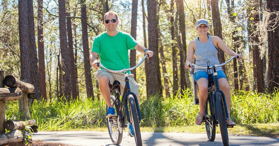 Biking couple in Nassau County Florida